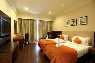 The Golden Palms Hotel, New Delhi 3